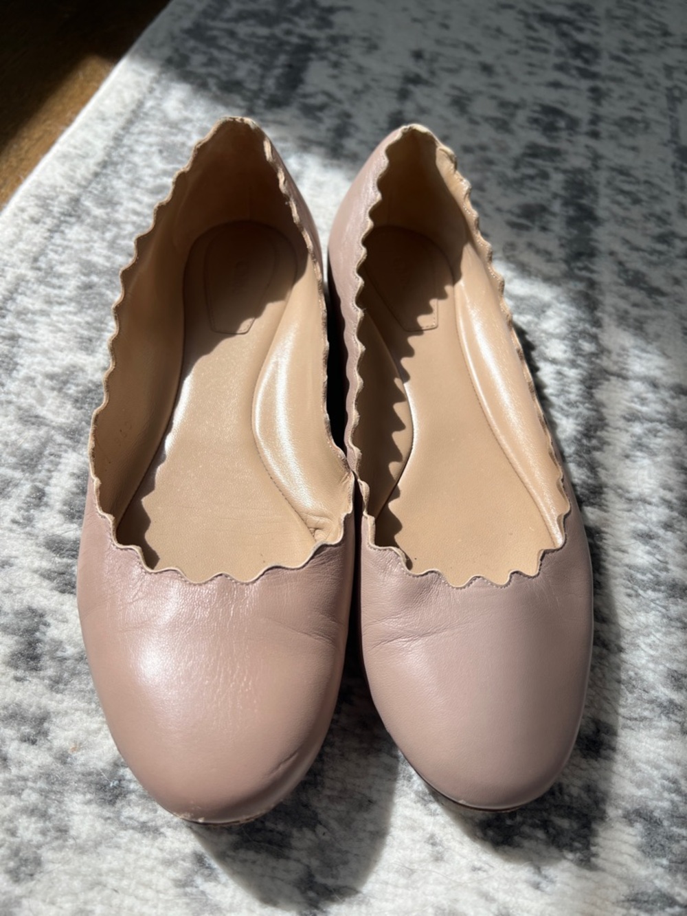 Chloe Scalloped Edge Flats in Dusty Pink